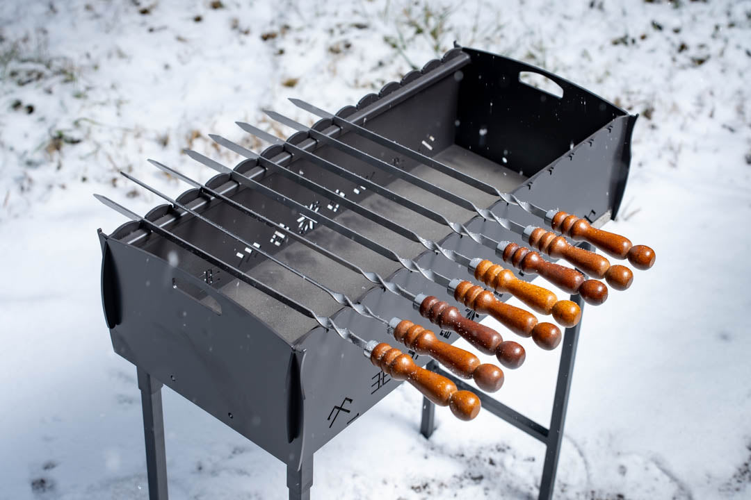 Iesmi ar koka rokturi (gab.)