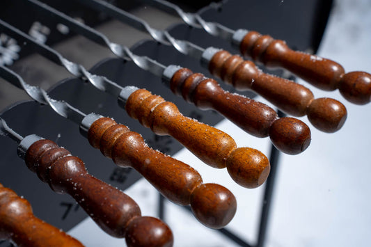 Iesmi ar koka rokturi (gab.)