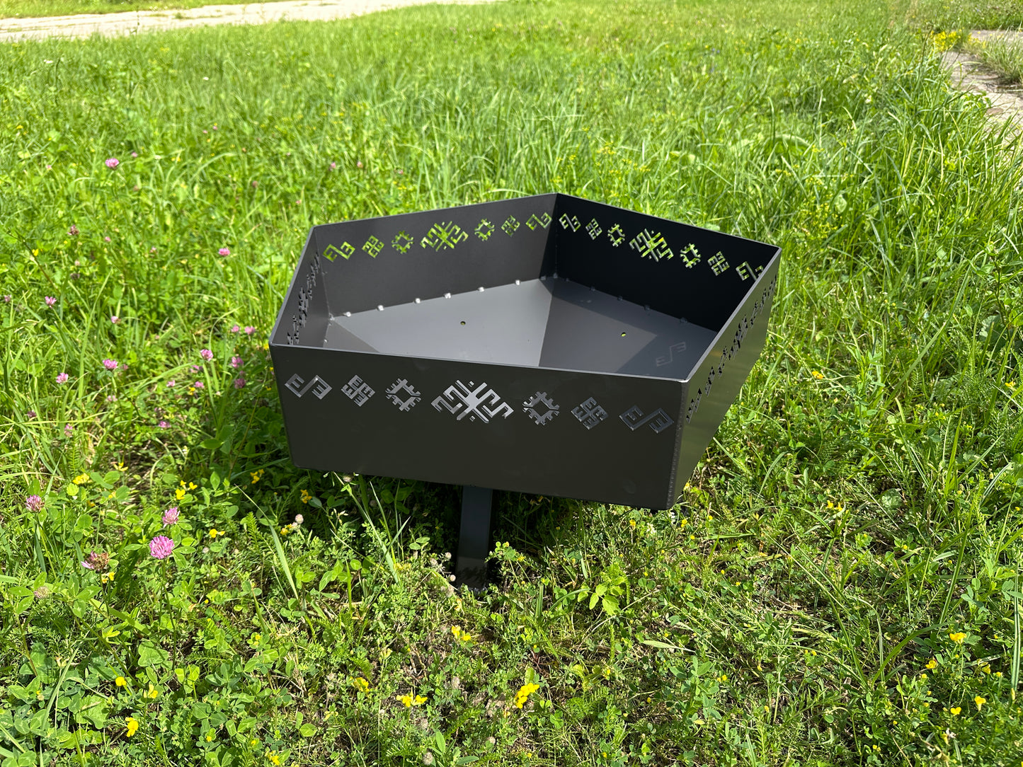 Ugunskura vieta "Latviskā" 70cm