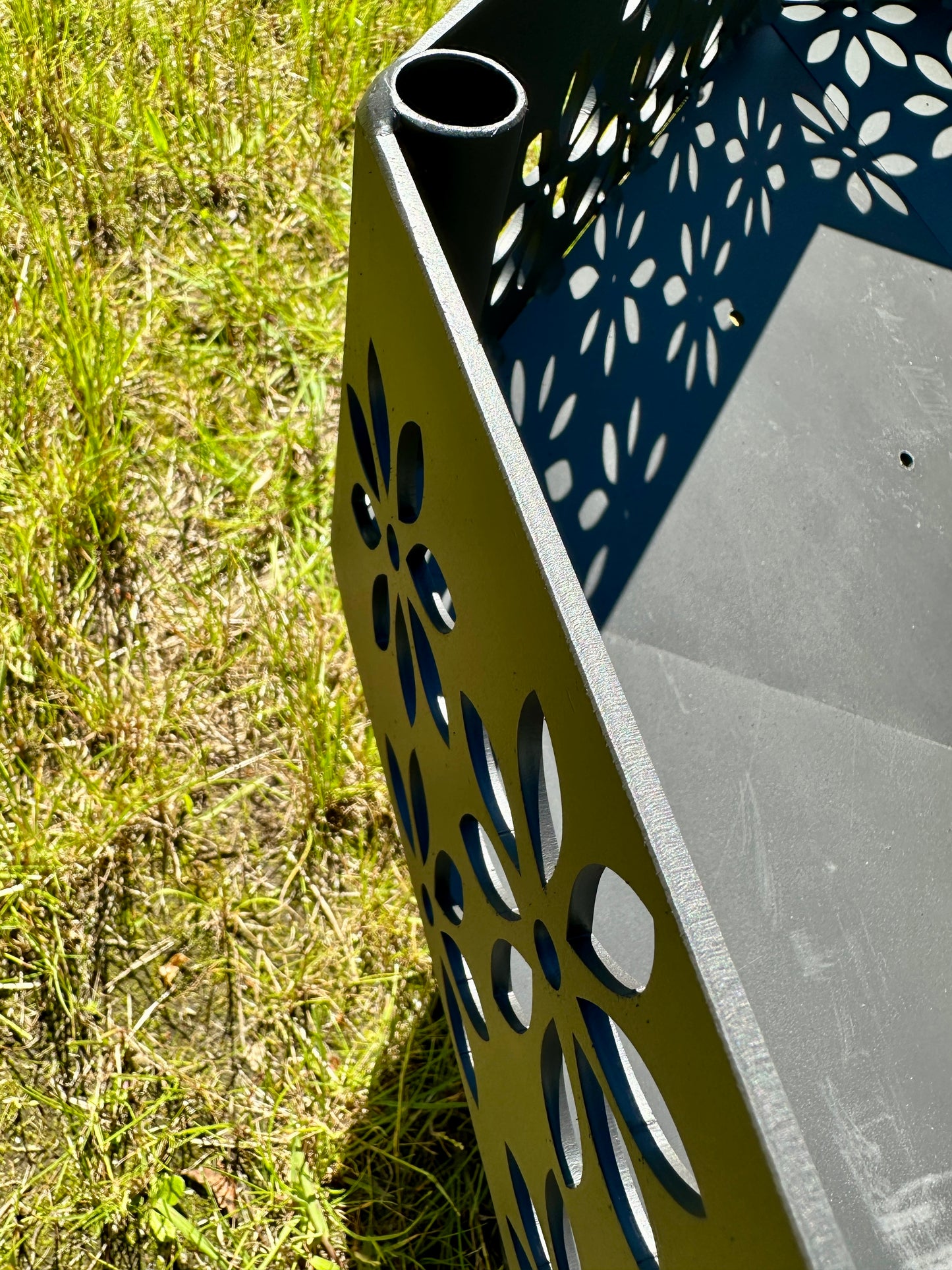Ugunskura vieta “ZIEDI” 110cm