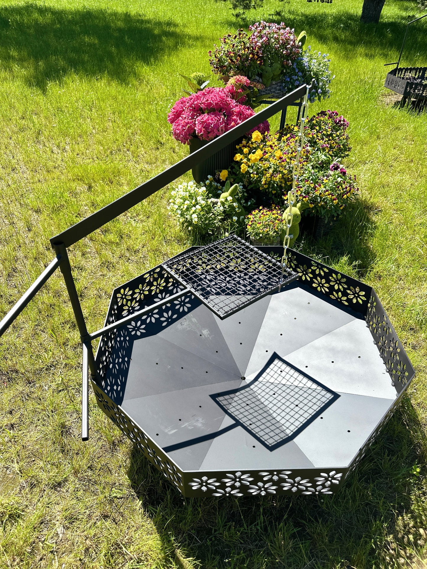Ugunskura vieta “ZIEDI” 110cm
