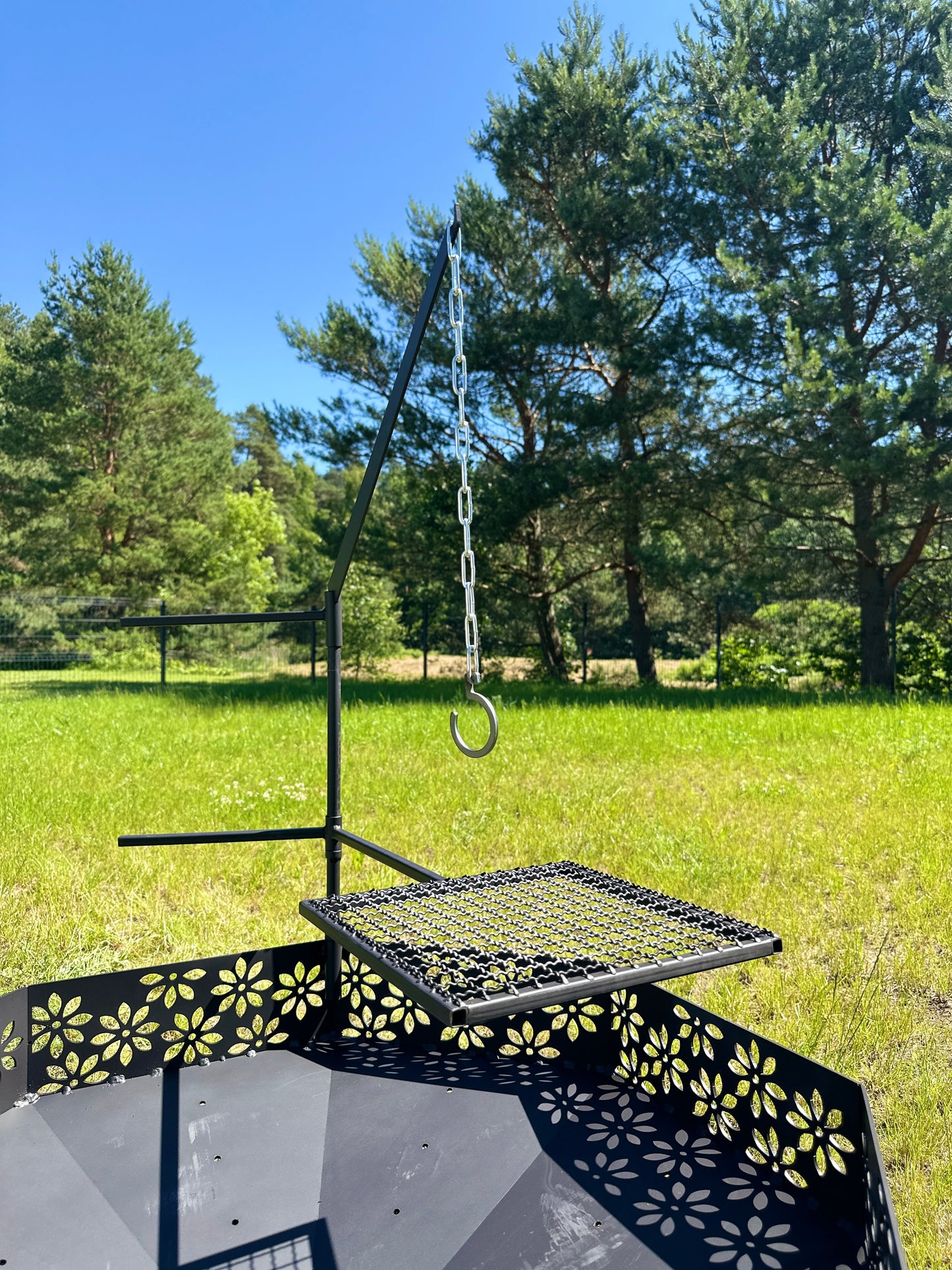Ugunskura vieta “ZIEDI” 110cm